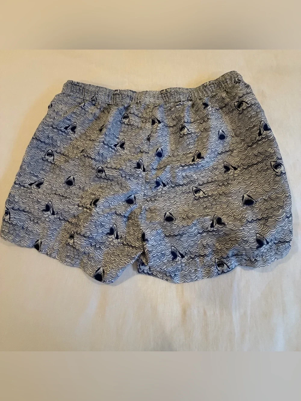 Men's Gray Wave & Shark Print Swim Trunks with Drawstring